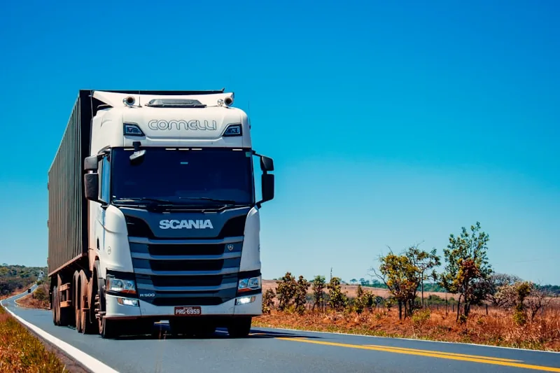 Leasing czy najem długoterminowy w 2026? Limit 100 000 zł zmienia rachunek